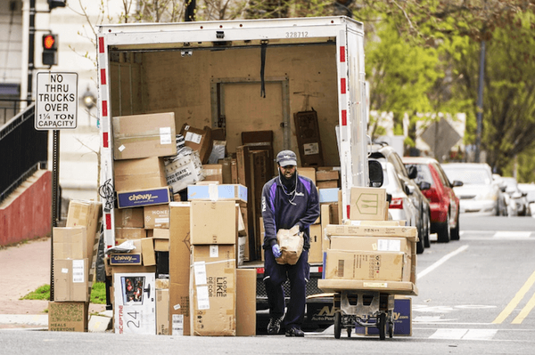 Future Friday: Augmented Delivery with Smart Glasses